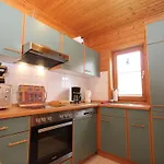 Doppelhaushaelfte In Holiday home Hasselfelde